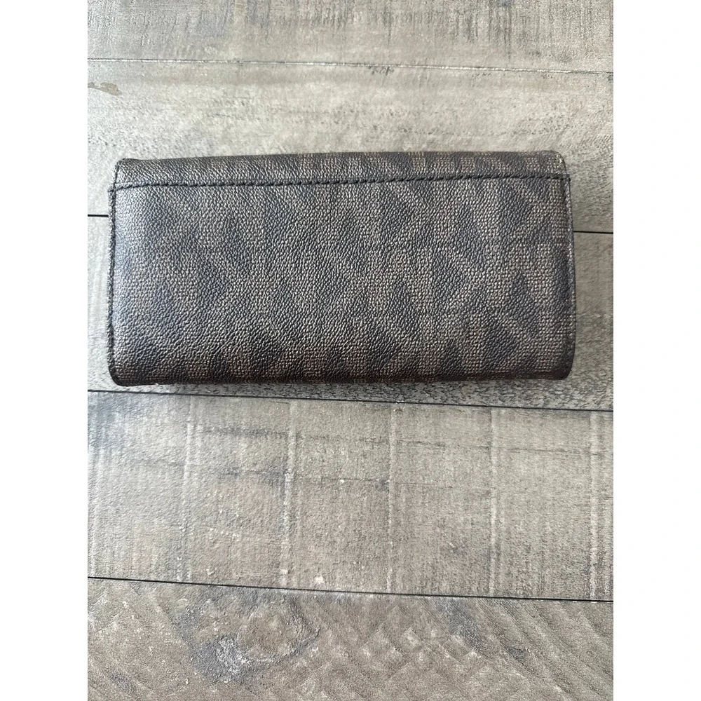 Michael‎ Kors Fulton Carry All Brown Signature Logo Wallet